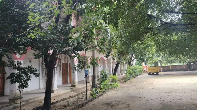हरा-भरा परिसर